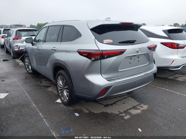 Toyota Highlander Platinum
