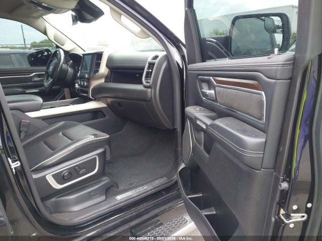 Ram 1500 Laramie  4x2 5'7 Box