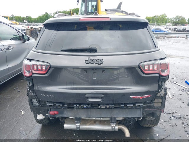 Jeep Compass Trailhawk 4x4