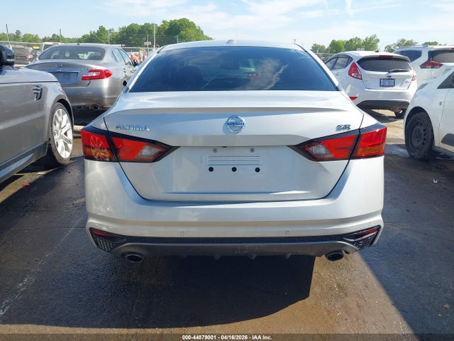 Nissan Altima Sr Fwd