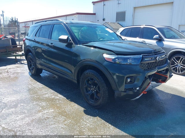 Salvage Ford Explorer Image