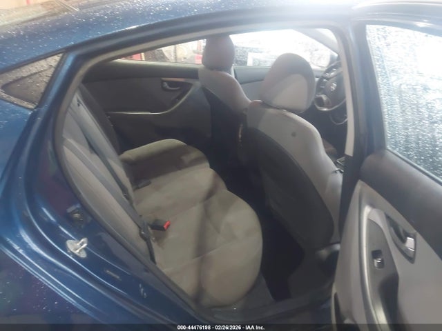Hyundai ELANTRA Se
