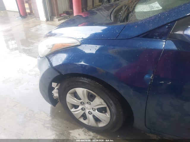 Hyundai ELANTRA Se