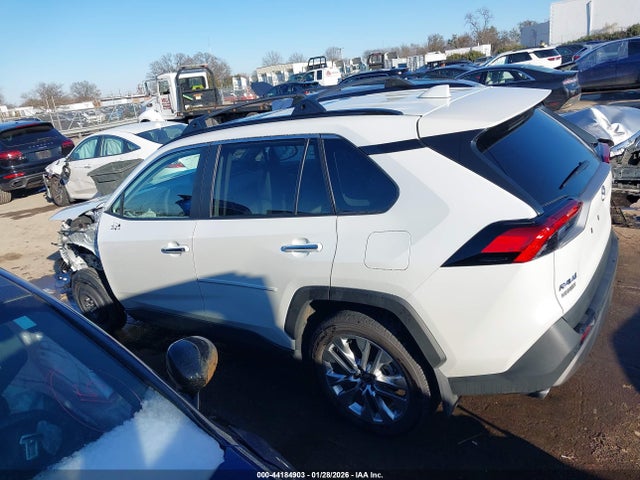Toyota RAV4 Limited