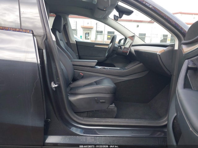Tesla Model Y Long Range Dual Motor All-wheel Drive