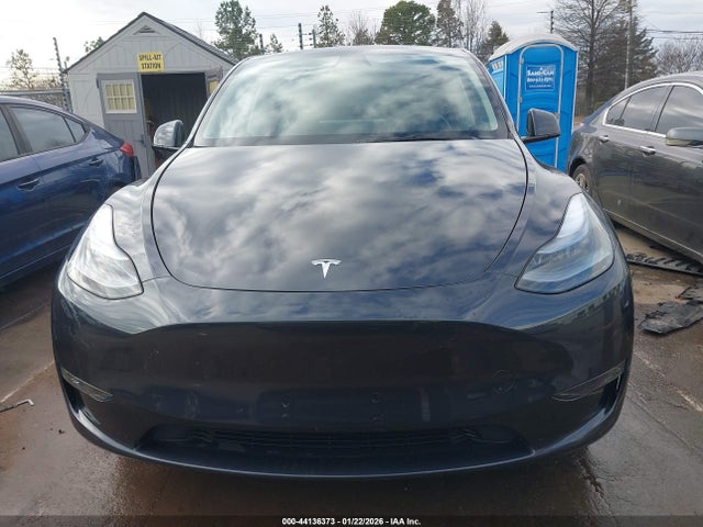 Tesla Model Y Long Range Dual Motor All-wheel Drive