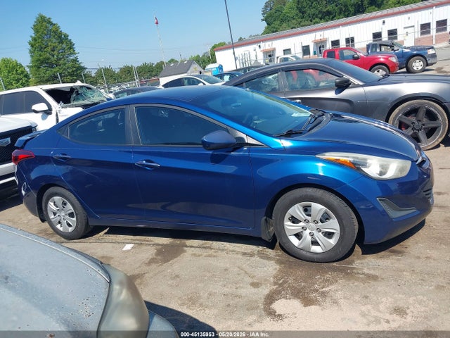 Hyundai ELANTRA Se