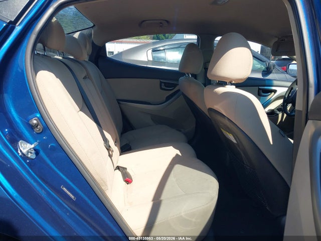 Hyundai ELANTRA Se