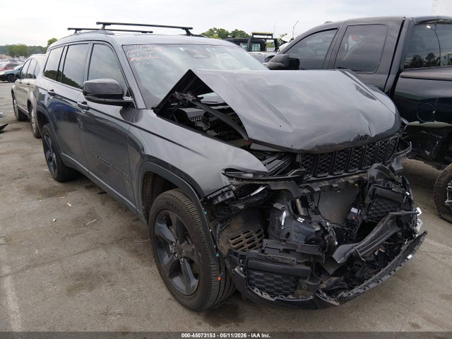 Salvage Jeep Grand Cherokee Image
