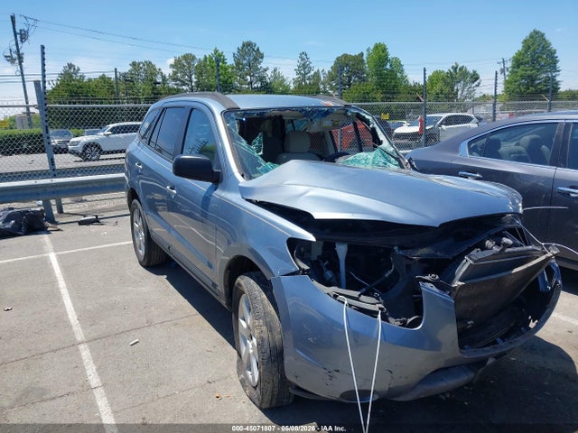 Salvage Hyundai SANTA FE Image