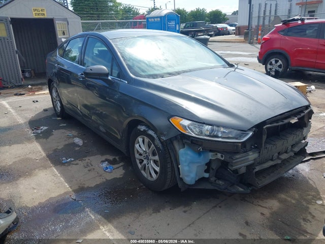 Salvage Ford Fusion Image