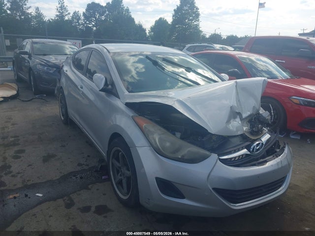 Salvage Hyundai ELANTRA Image