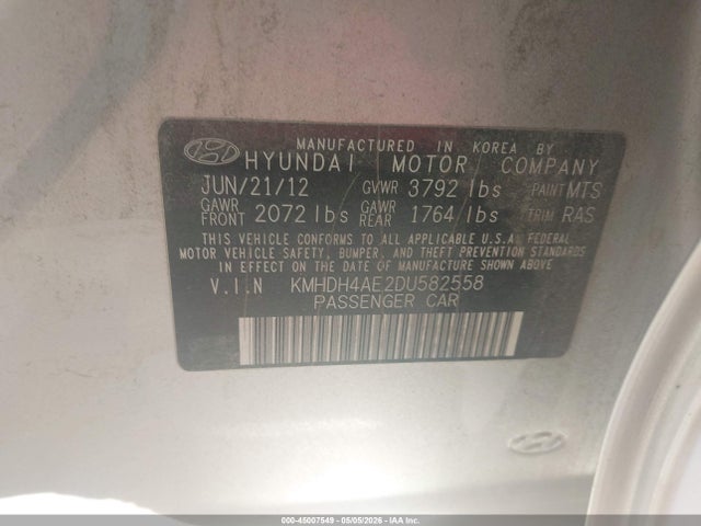 Hyundai ELANTRA