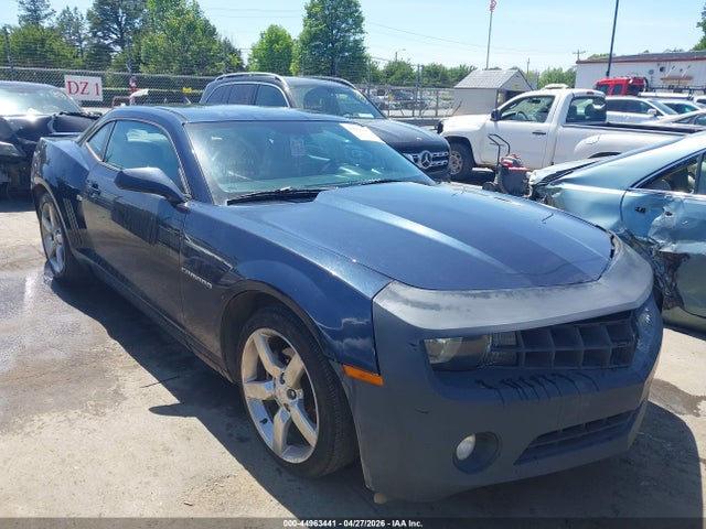 Salvage Chevrolet Camaro Image