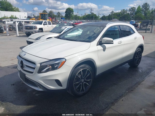 Mercedes-Benz GLA 4matic