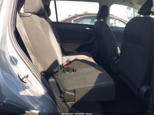 Volkswagen Tiguan 2.0t S