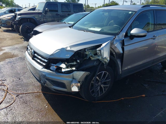 Volkswagen Tiguan 2.0t S