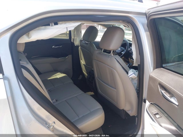 Cadillac XT4 Fwd Premium Luxury
