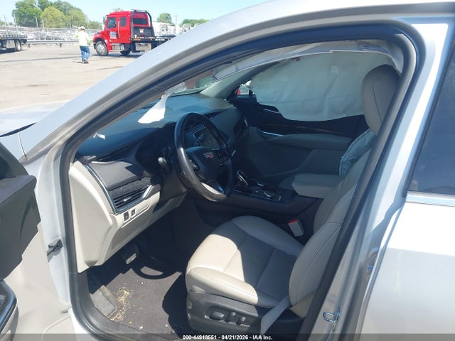 Cadillac XT4 Fwd Premium Luxury