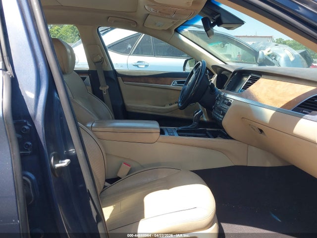 Hyundai Genesis 5.0