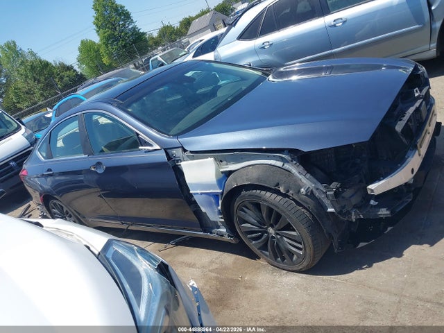 Hyundai Genesis 5.0