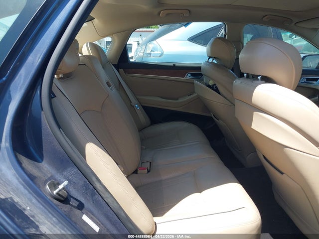 Hyundai Genesis 5.0