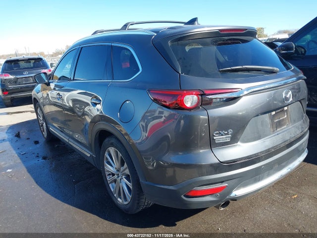 Mazda Cx Signature