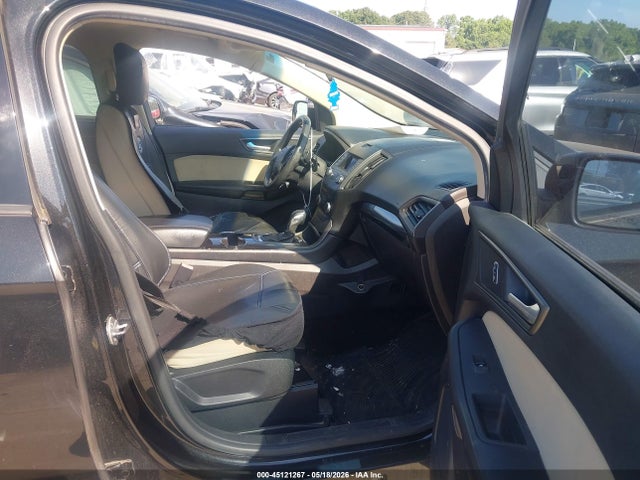 Ford Edge Se