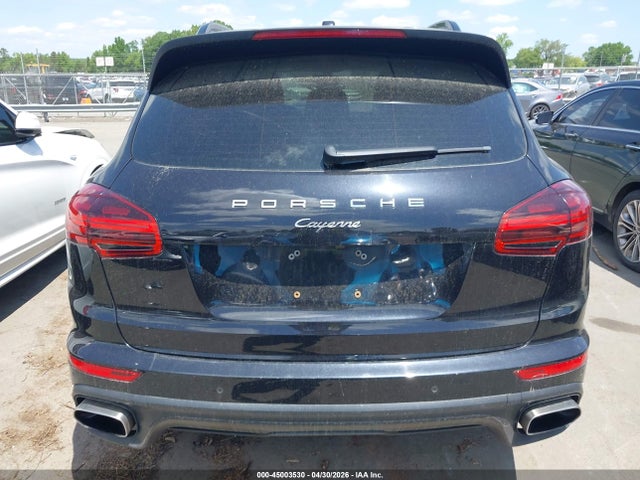 Porsche Cayenne Platinum Edition