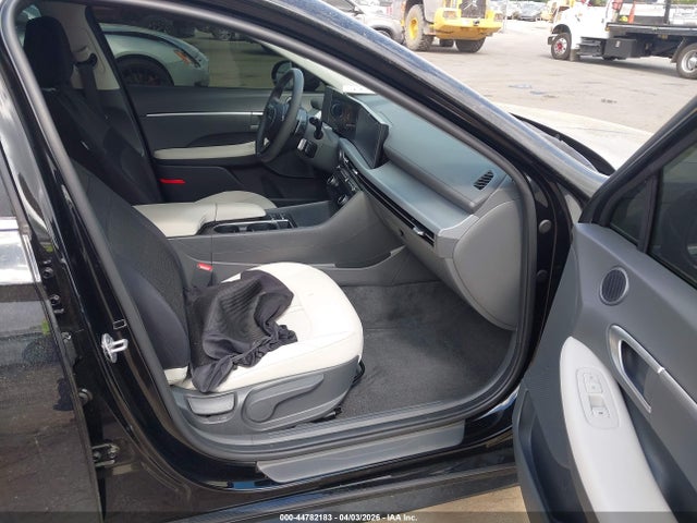 Hyundai SONATA Sel