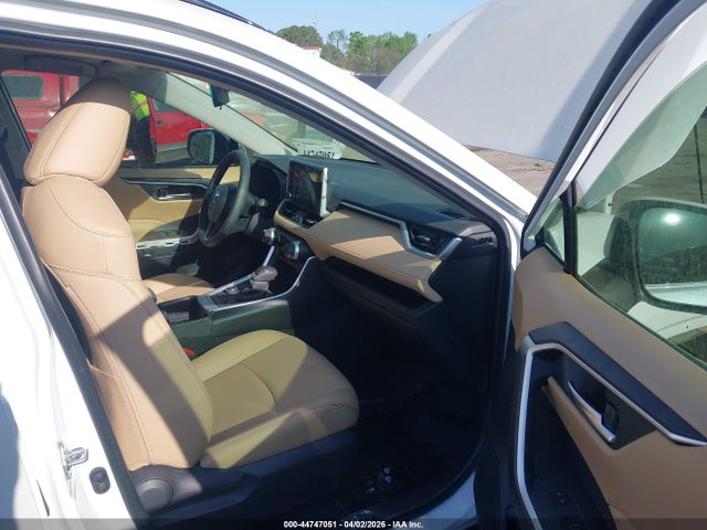 Toyota RAV4 Xle Premium