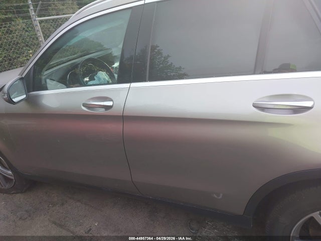 Mercedes-Benz GLC Suv