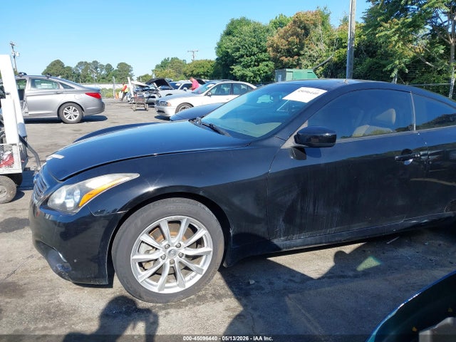 INFINITI G37x