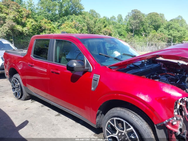 Ford Maverick Lariat