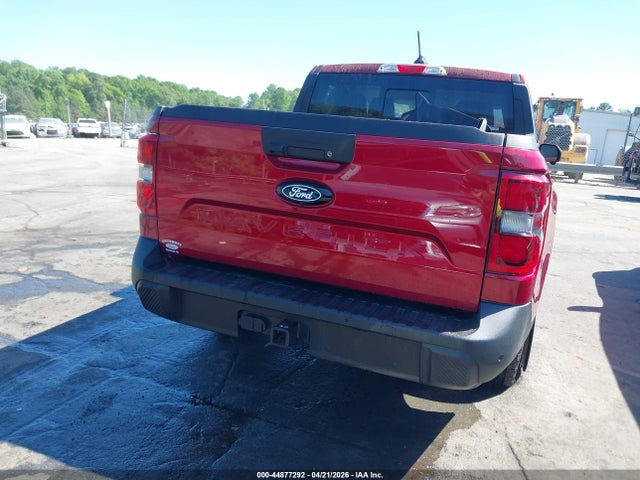 Ford Maverick Lariat