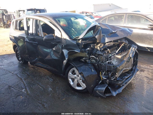Salvage Chevrolet Spark Image