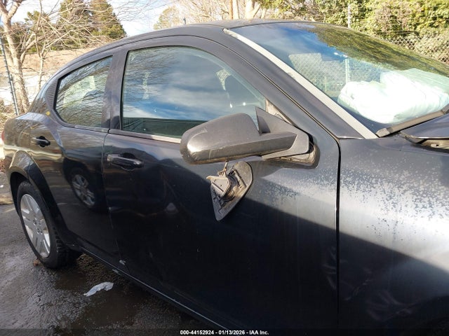 Dodge Avenger Se