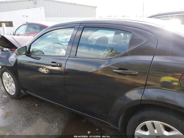 Dodge Avenger Se