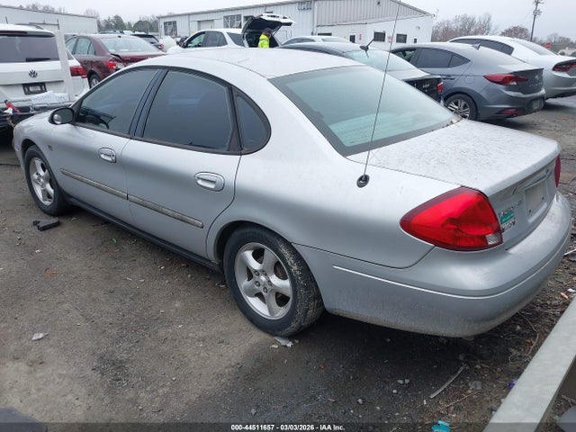 Ford Taurus Ses