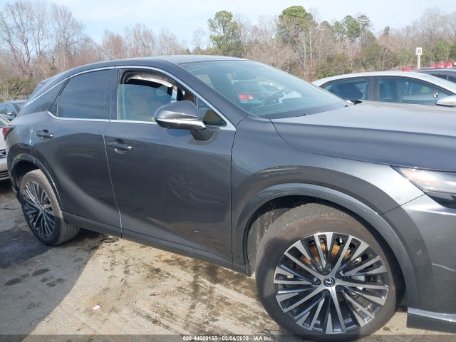 Lexus RX Premium Plus