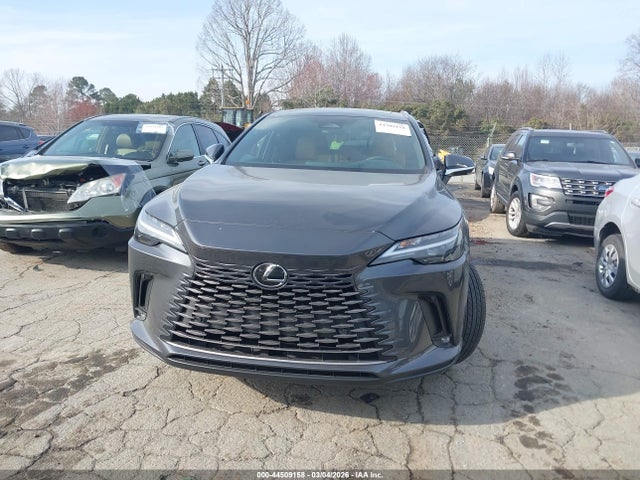 Lexus RX Premium Plus