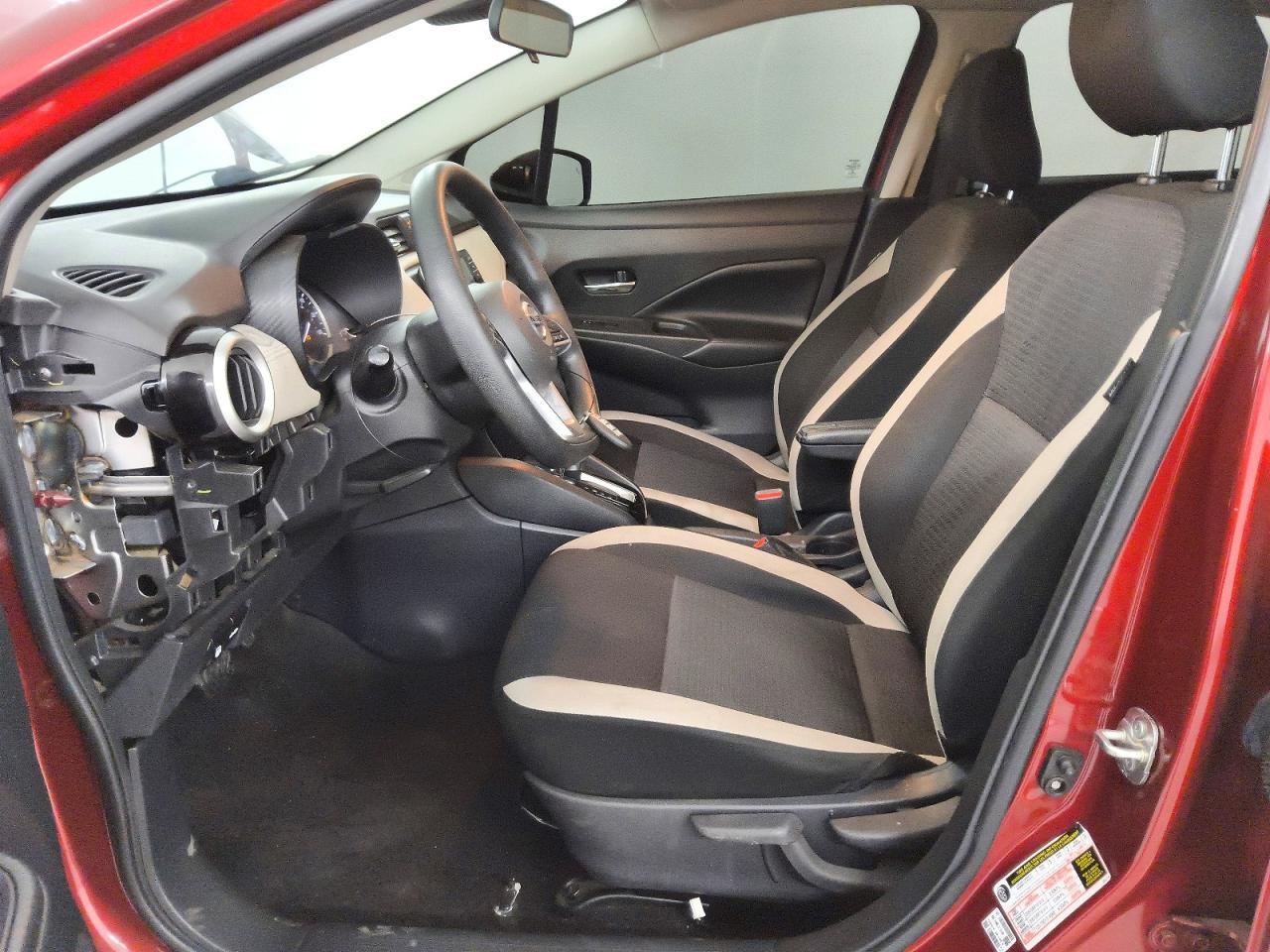 Nissan Versa Sv