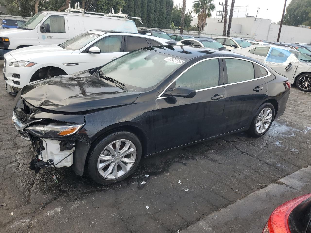Salvage Chevrolet Malibu Image