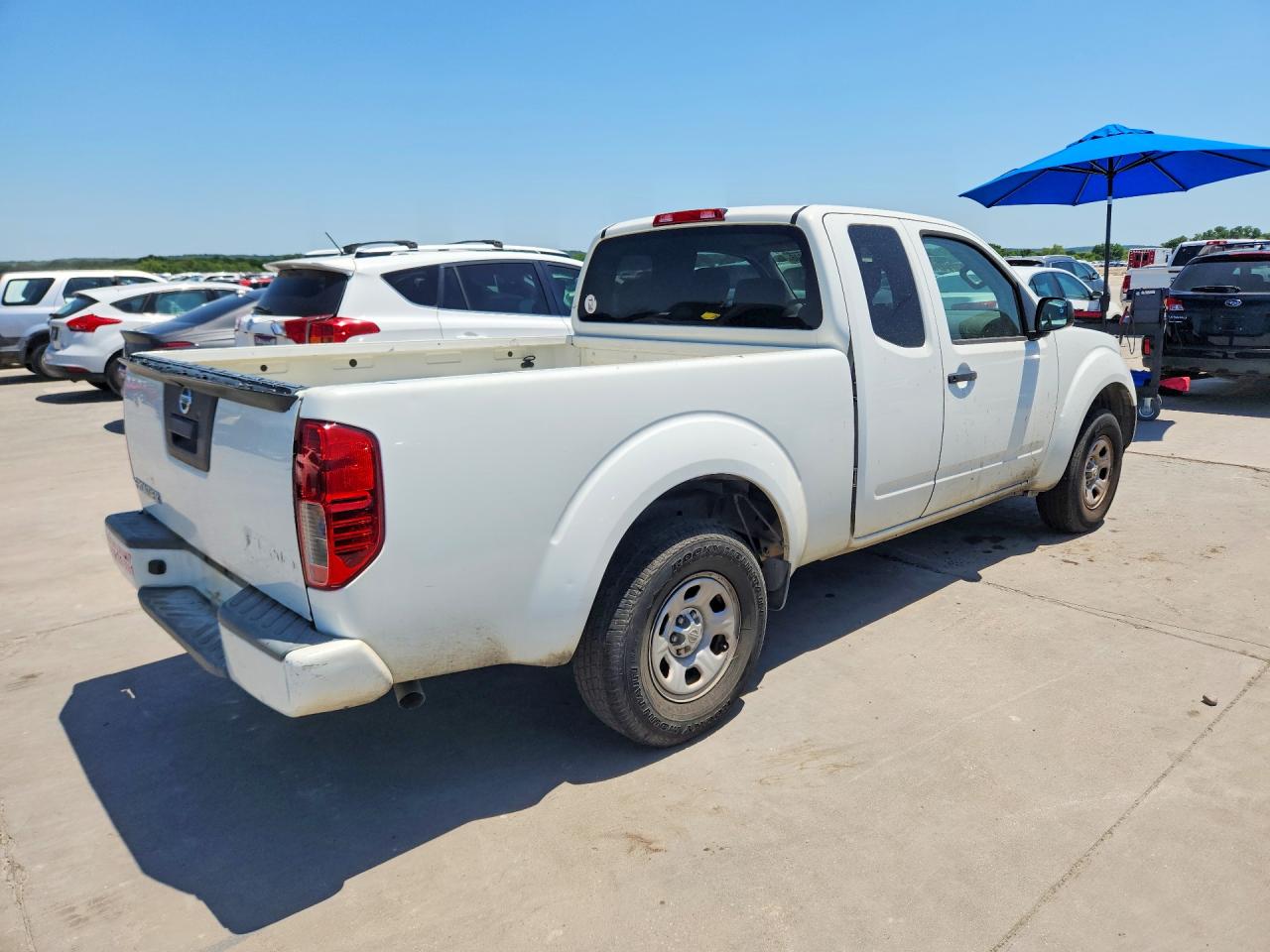 Nissan Frontier S