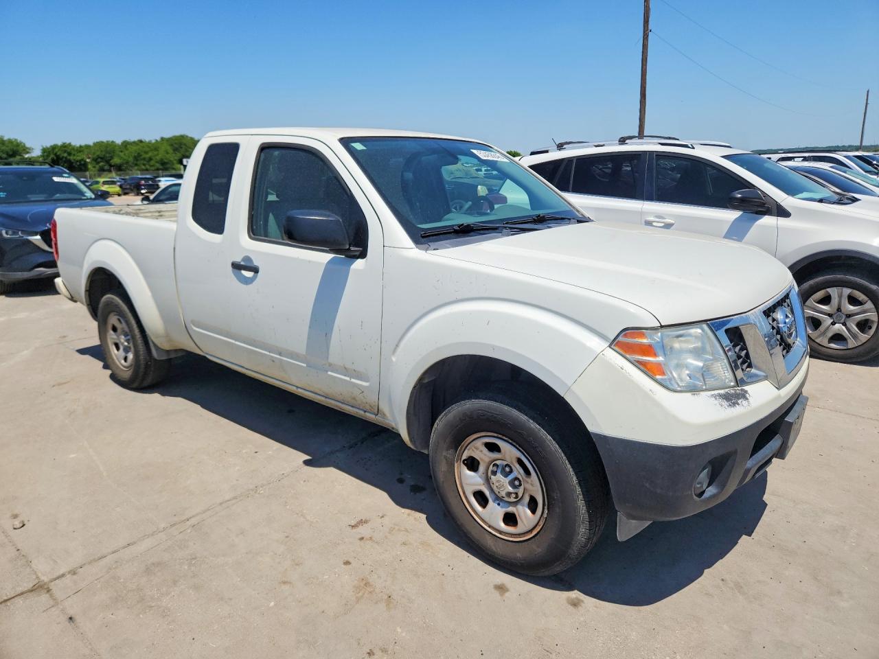 Nissan Frontier S