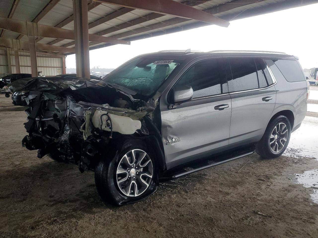 Salvage Chevrolet Tahoe Image