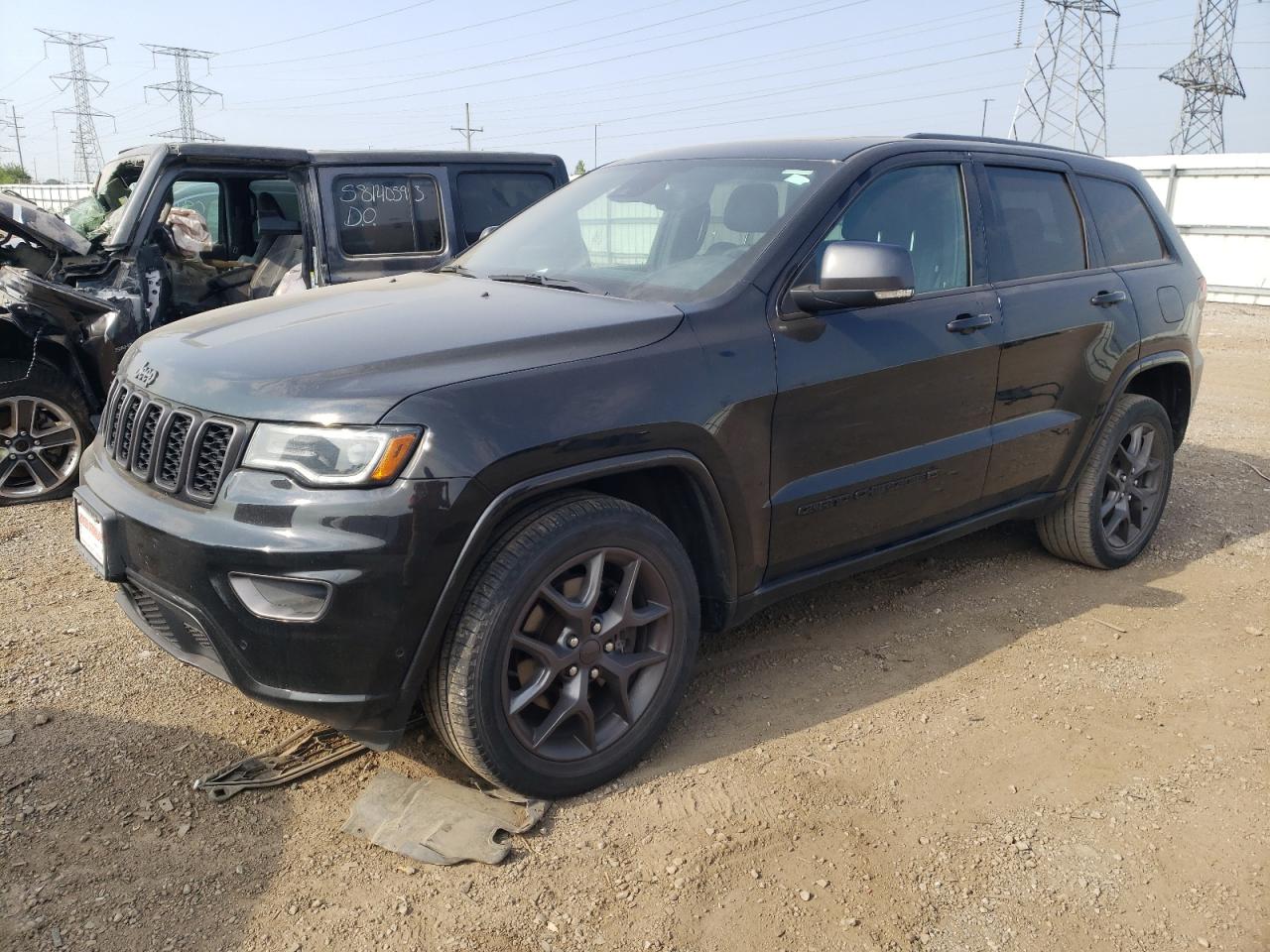 Salvage Jeep Grand Cherokee Image