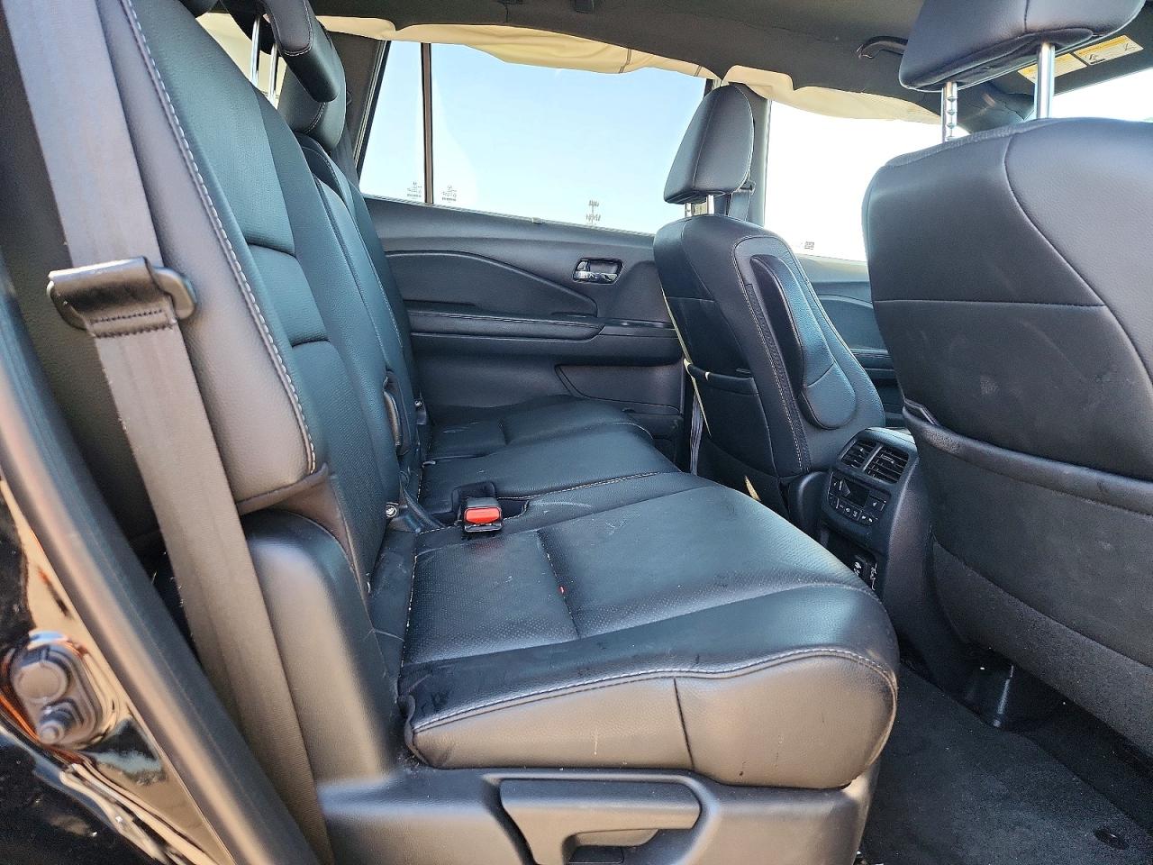 Honda Passport Elite