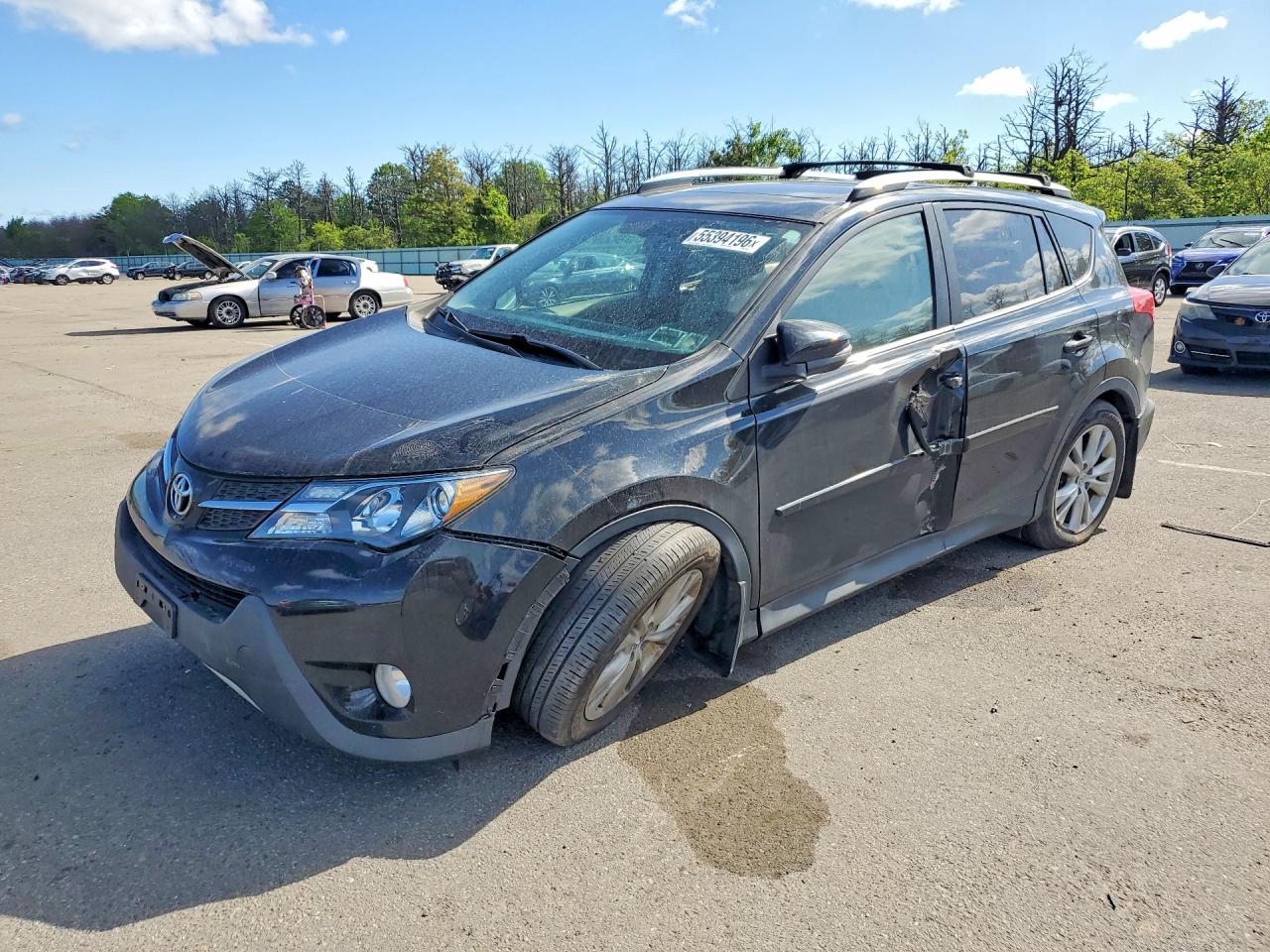 Salvage Toyota RAV4 Image