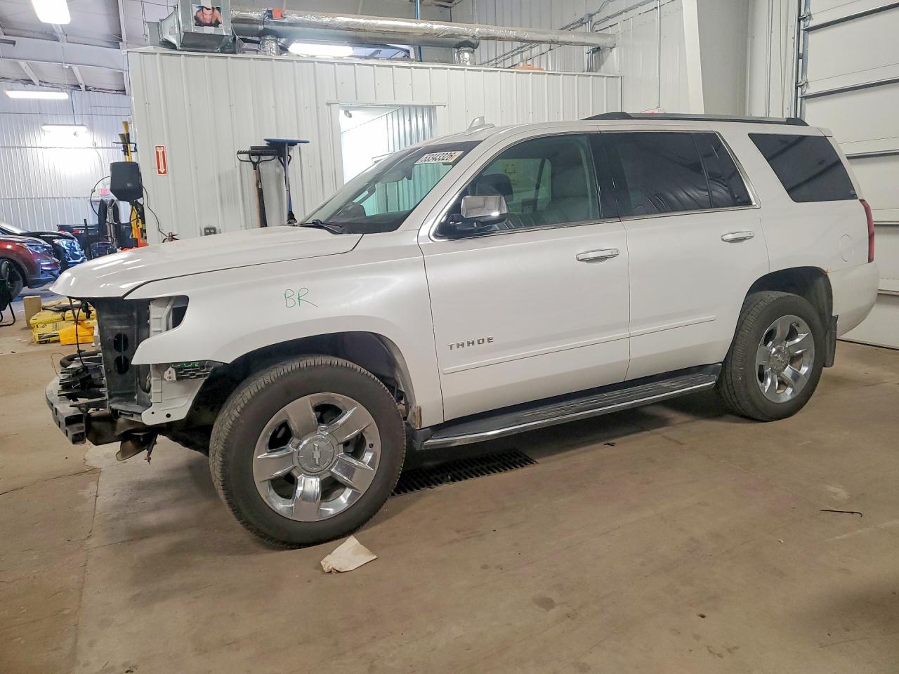 Salvage Chevrolet Tahoe Image